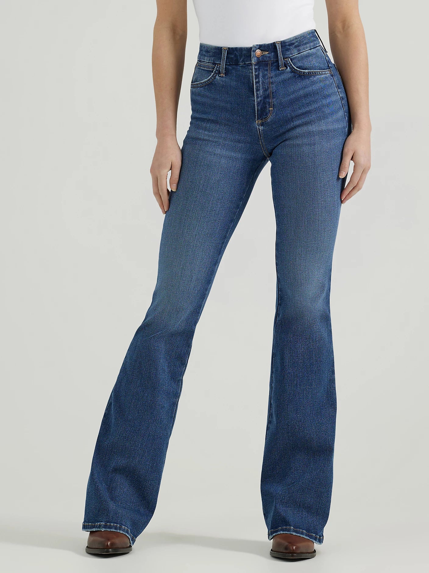 Women's Wrangler Bespoke Flare Jeans Lily