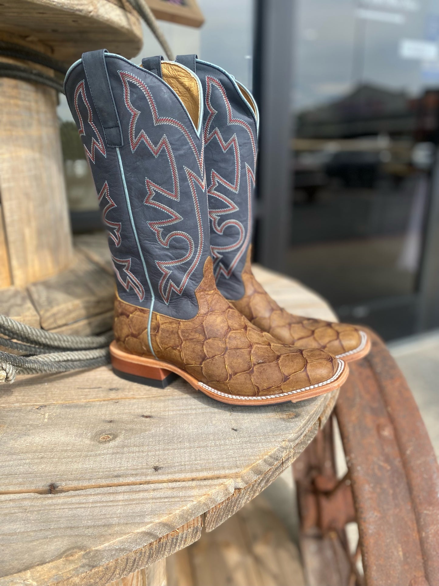 Horse Power Filet of Fish Boot- Honey