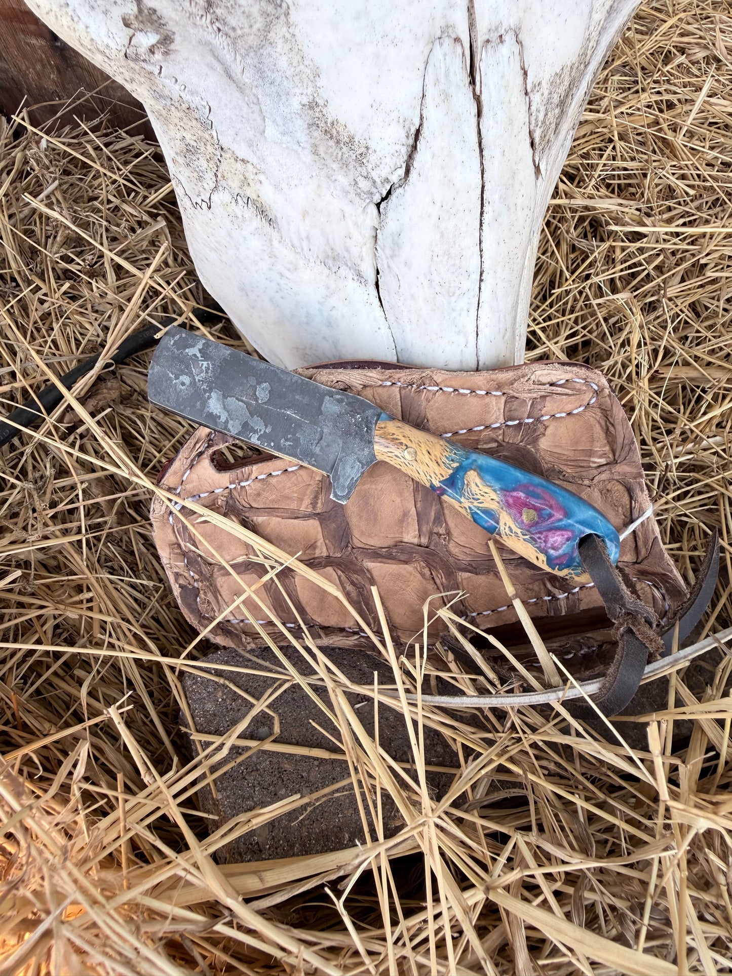 Handmade Knifes and Sheaths