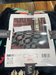 King Mia Throw Blankets