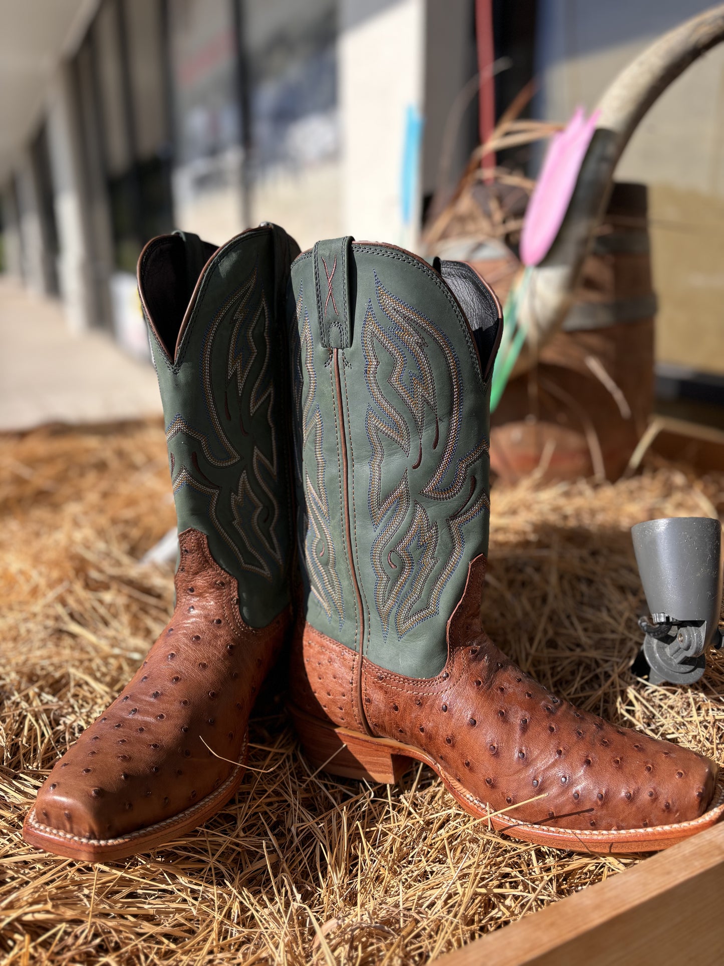 Twisted X Reserve Collection Chestnut Ostrich