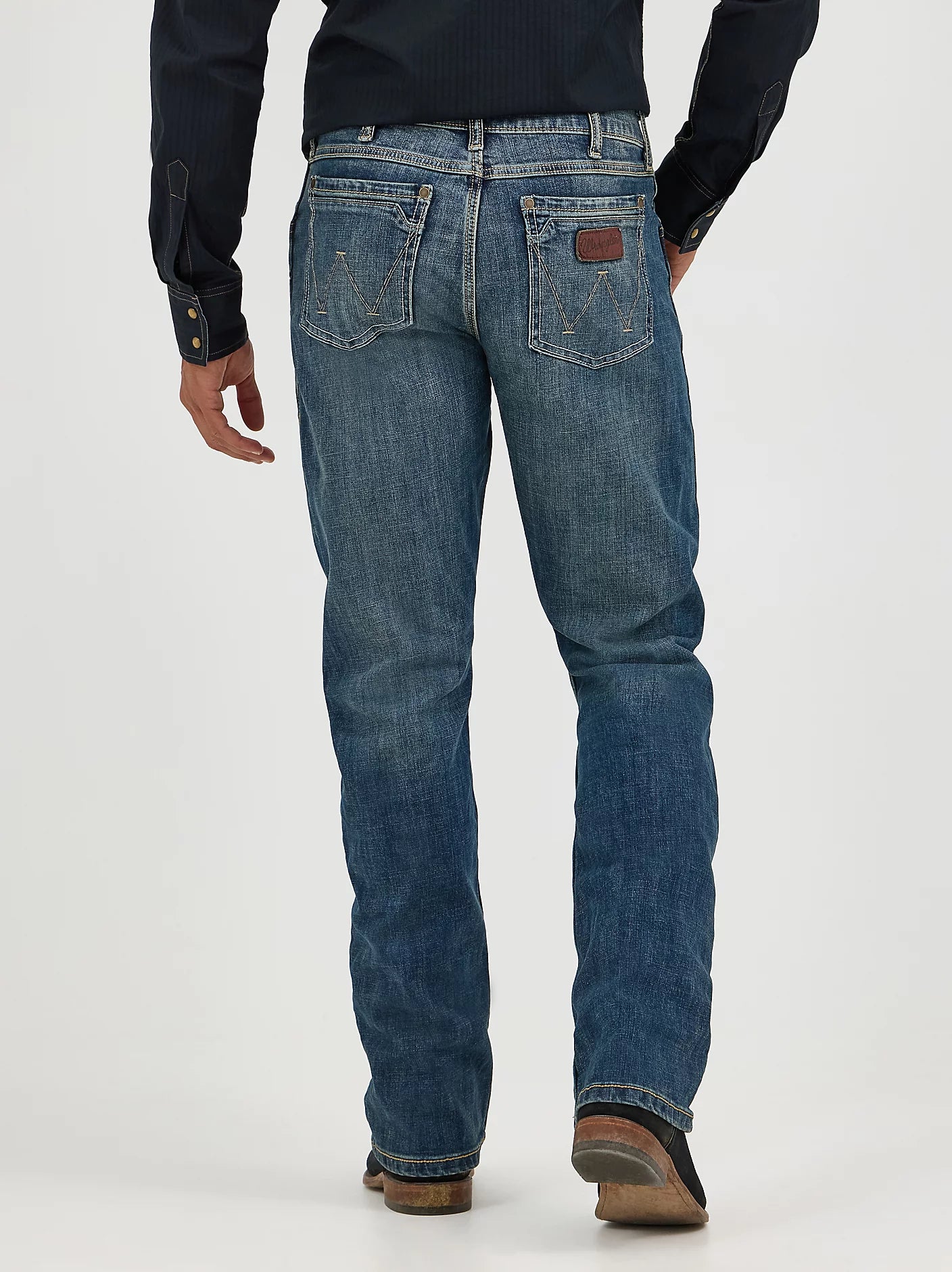 Men's Wrangler Retro Slim Fit Bootcut Jeans