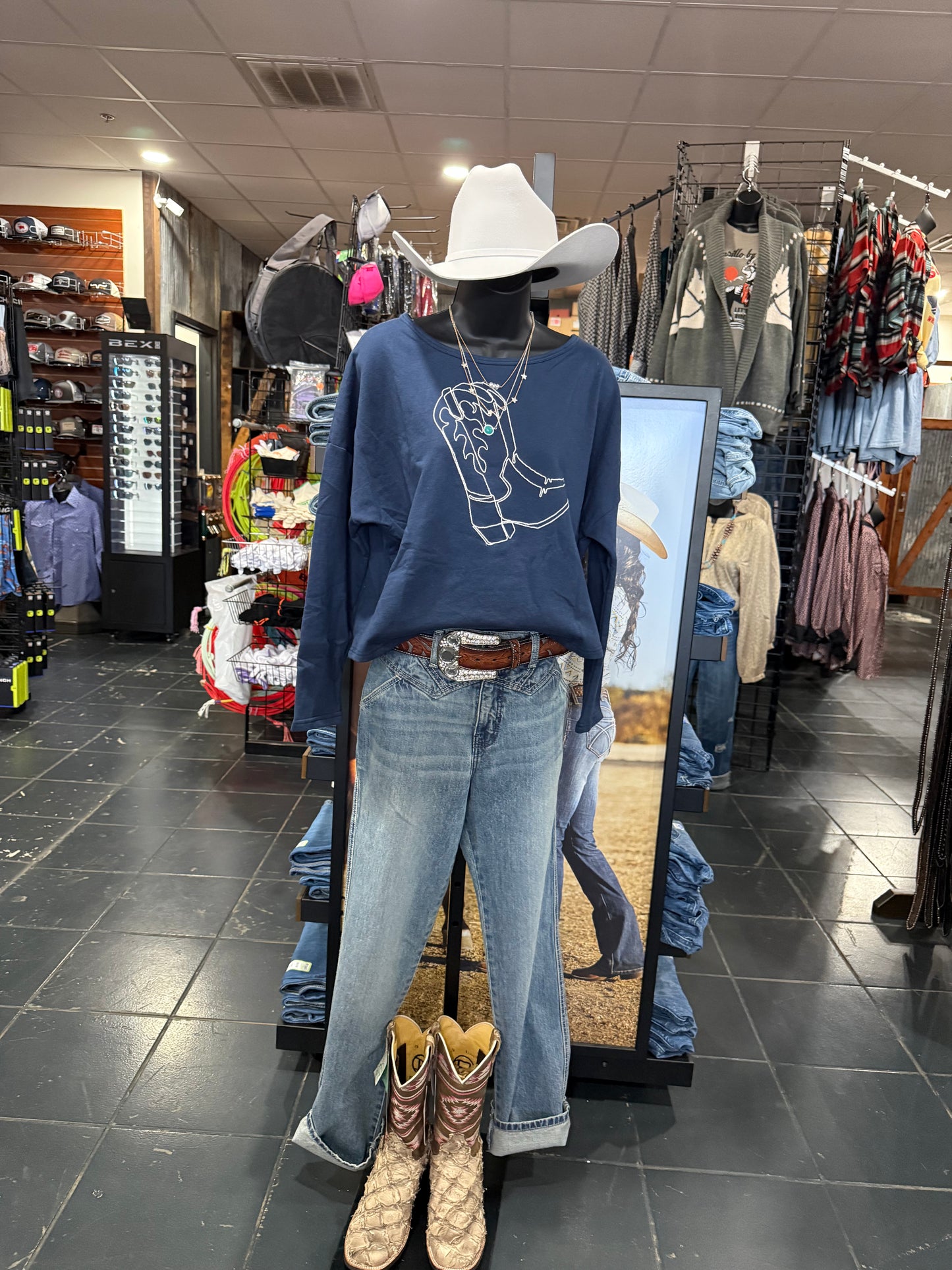 Roper Women's Embroidery printed knit with boots