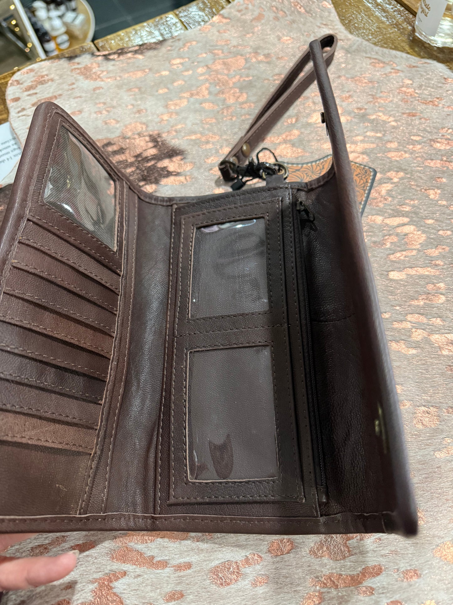 Women's Tooled Wallet