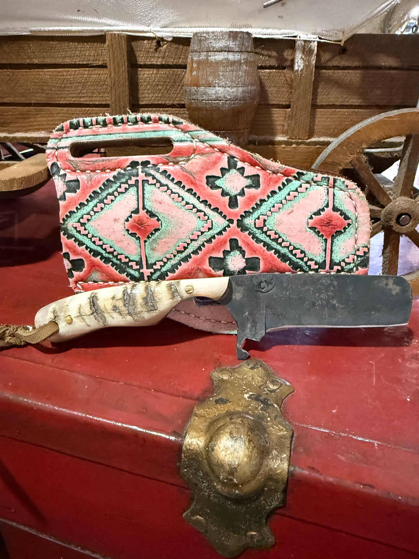 Handmade Knifes and Sheaths