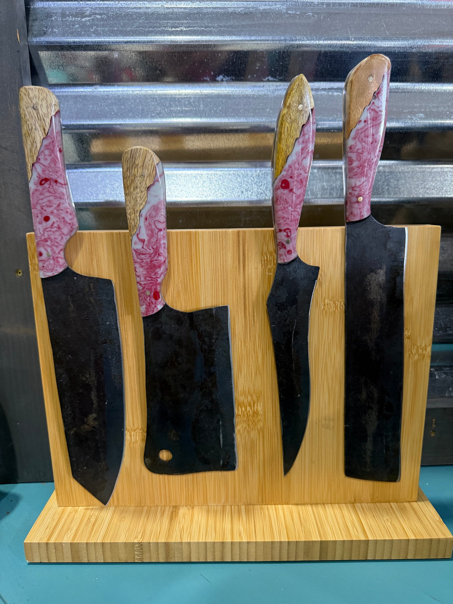 Handmade Knifes and Sheaths