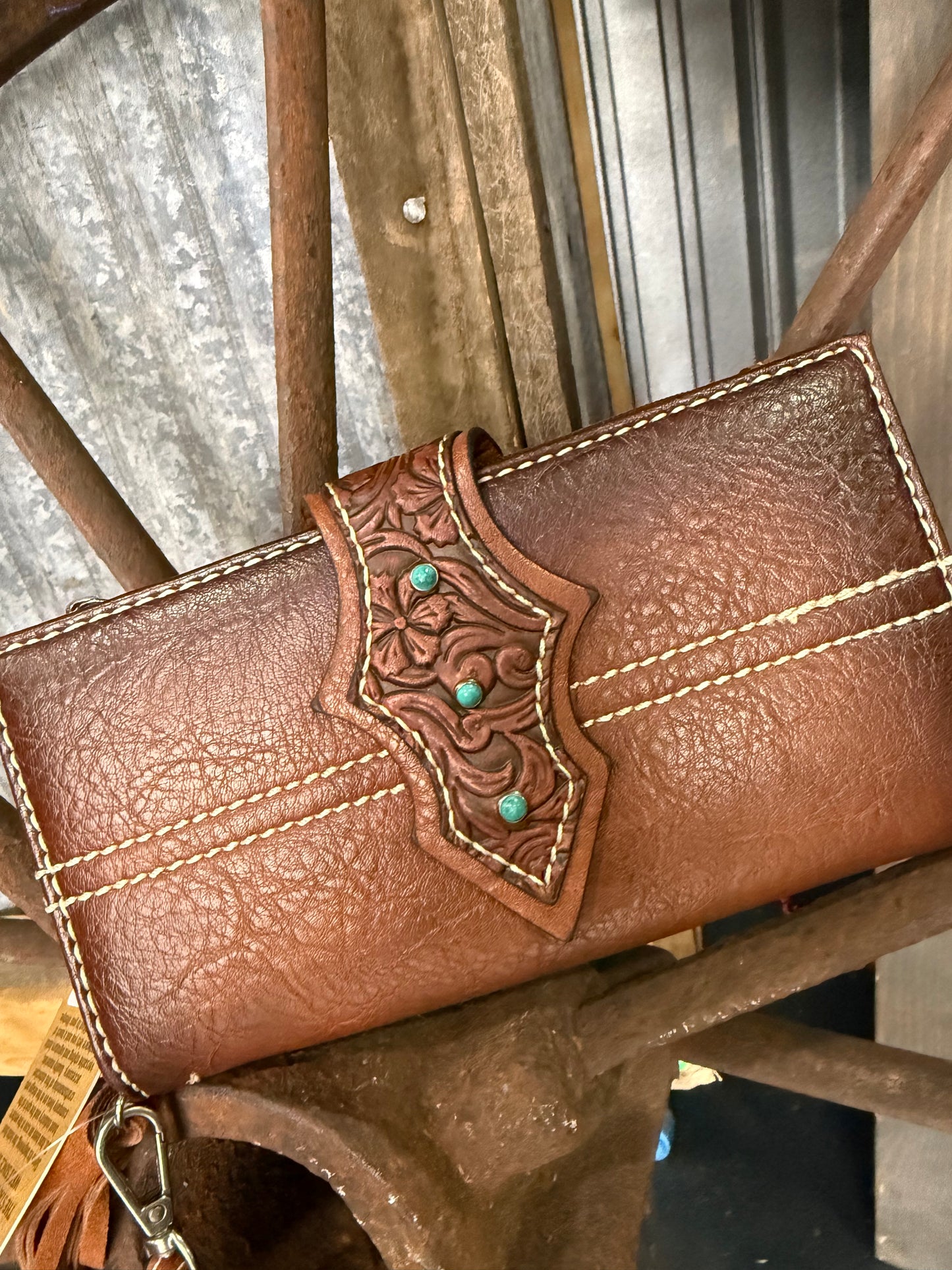 Justin Wallet with Tur. Stones