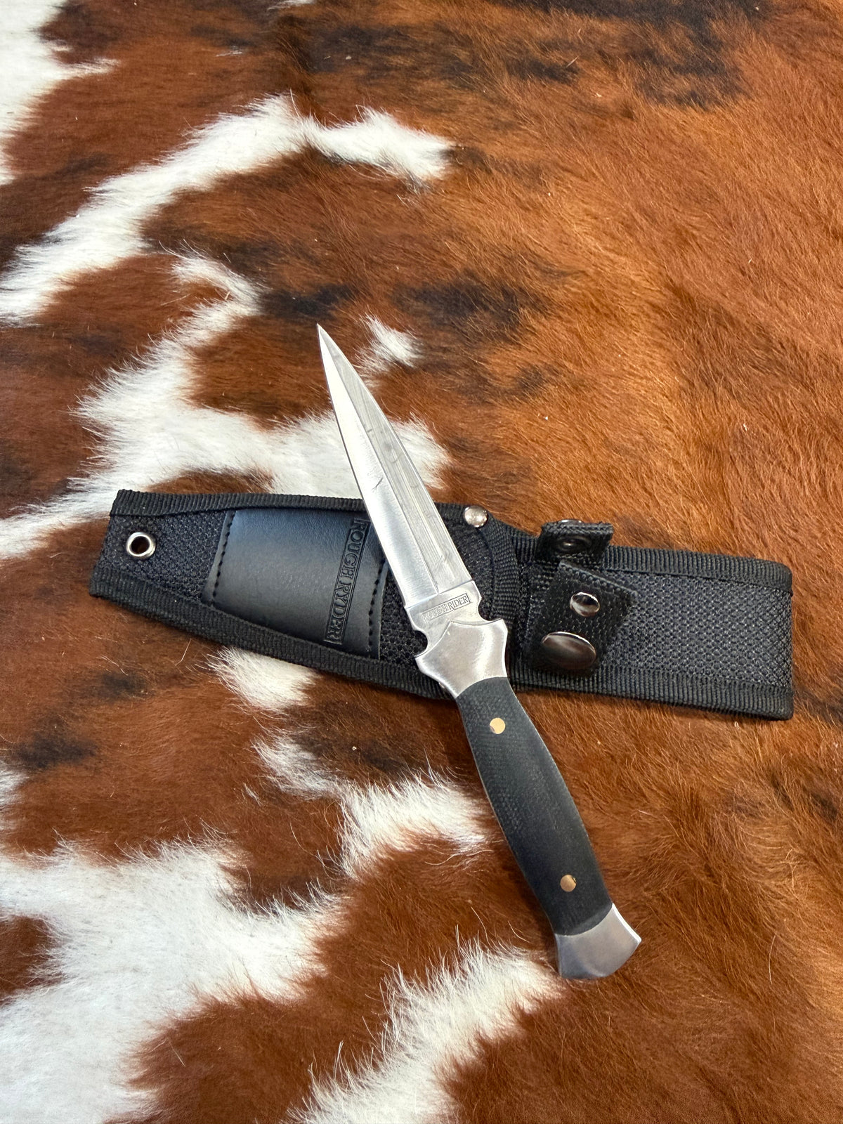 Handmade Knifes and Sheaths
