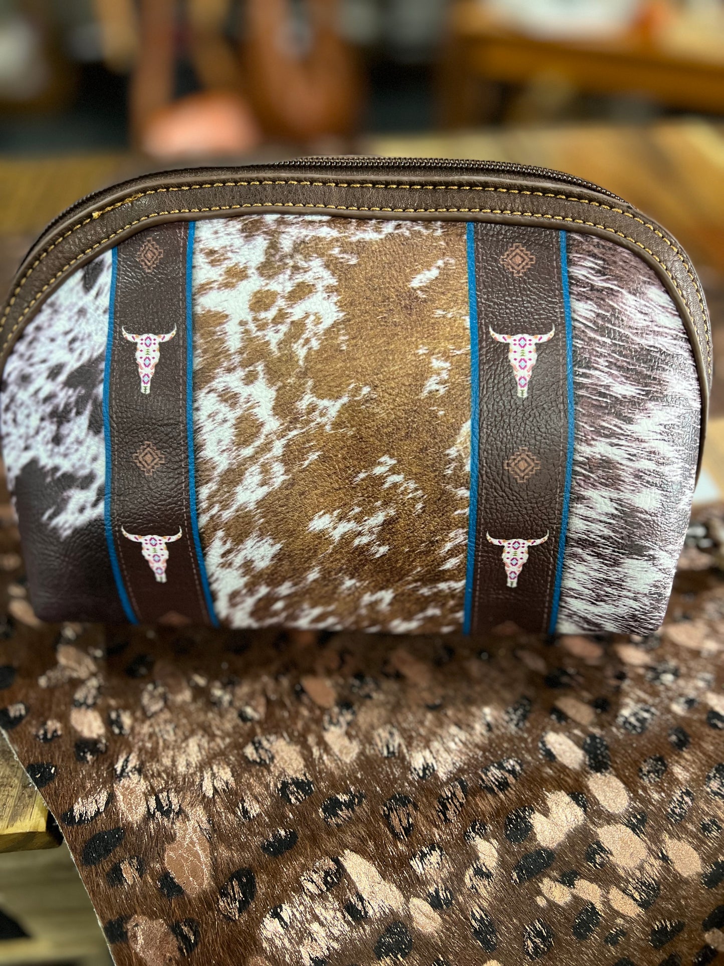 HAIR ON PRINT COSMETIC BAG