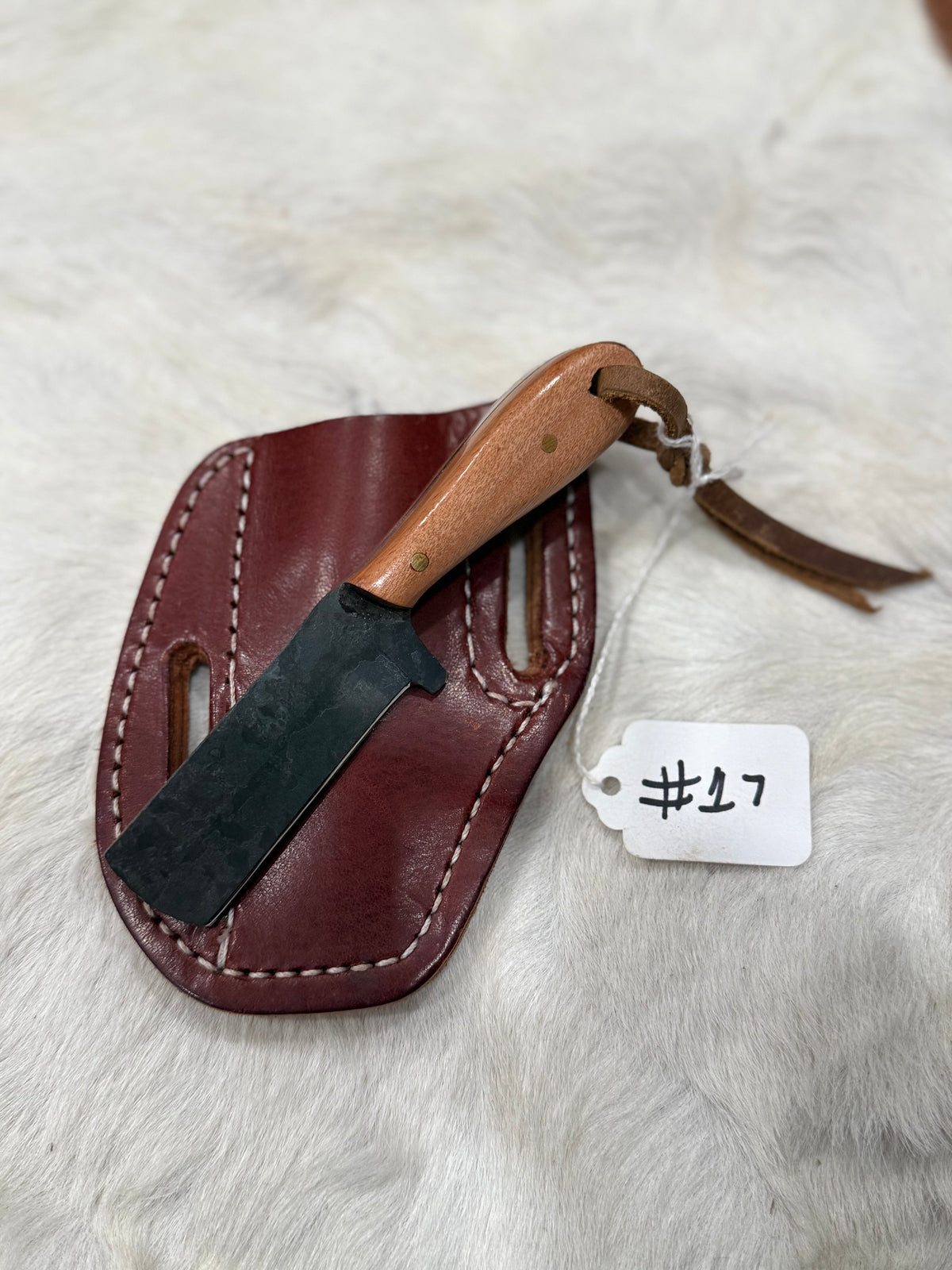 Handmade Knifes and Sheaths
