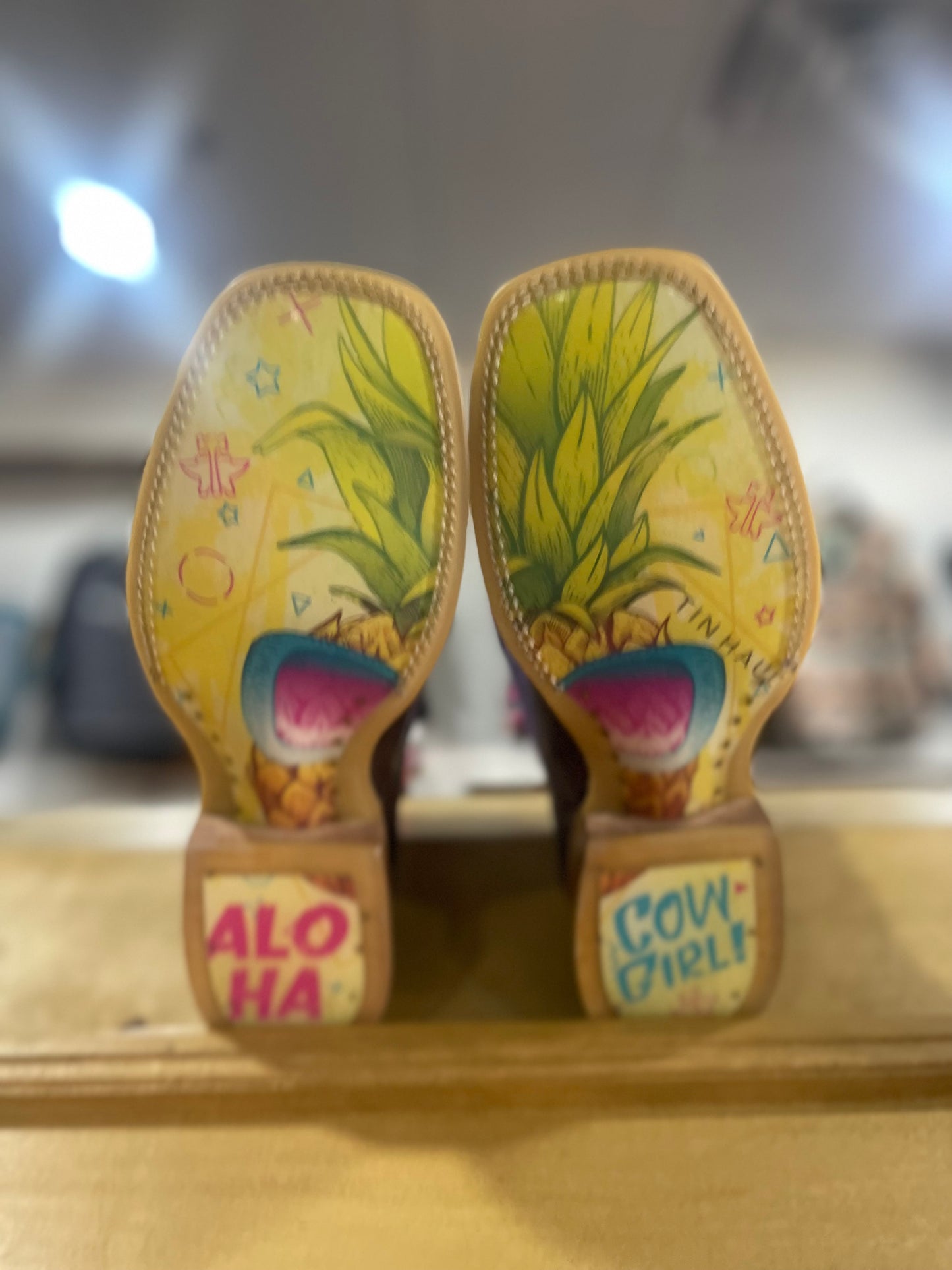 Women's Aloha boots